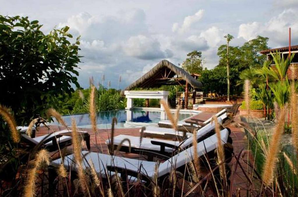Hotel Hacienda Combia El Caimo Exterior foto